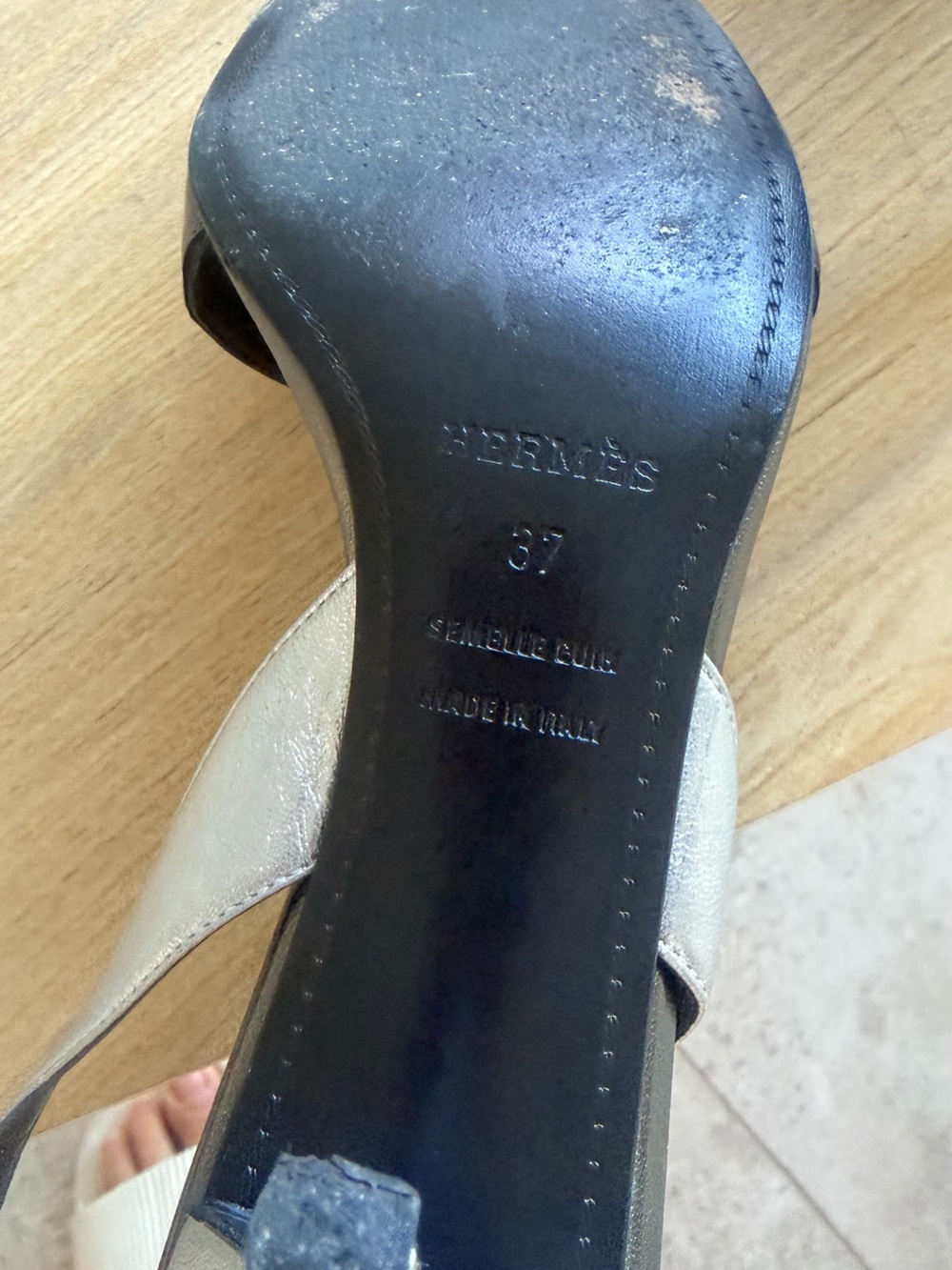 Hermès Oasis Slingback Sandals – Size 37 - Picture 8 of 11